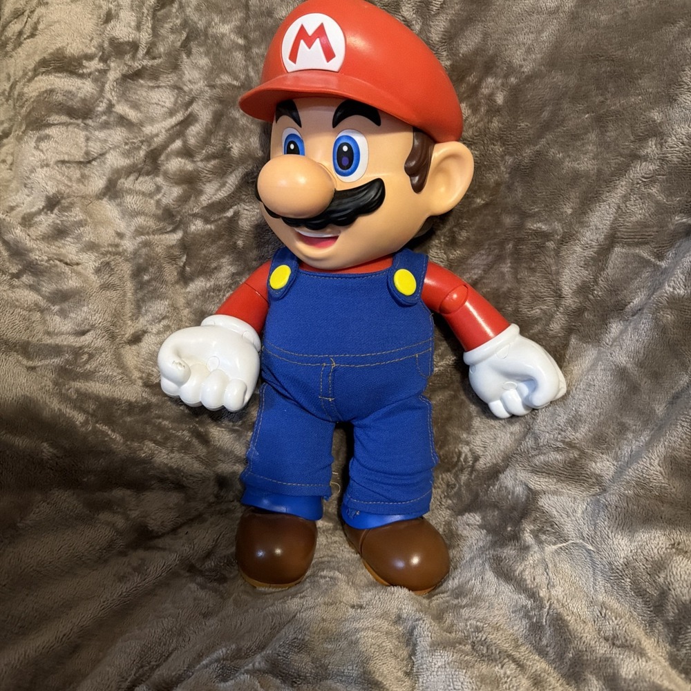 Super Mario Bros It's -A ‎ Me Mario Talking Action Figure 12" 2020 Collector 24